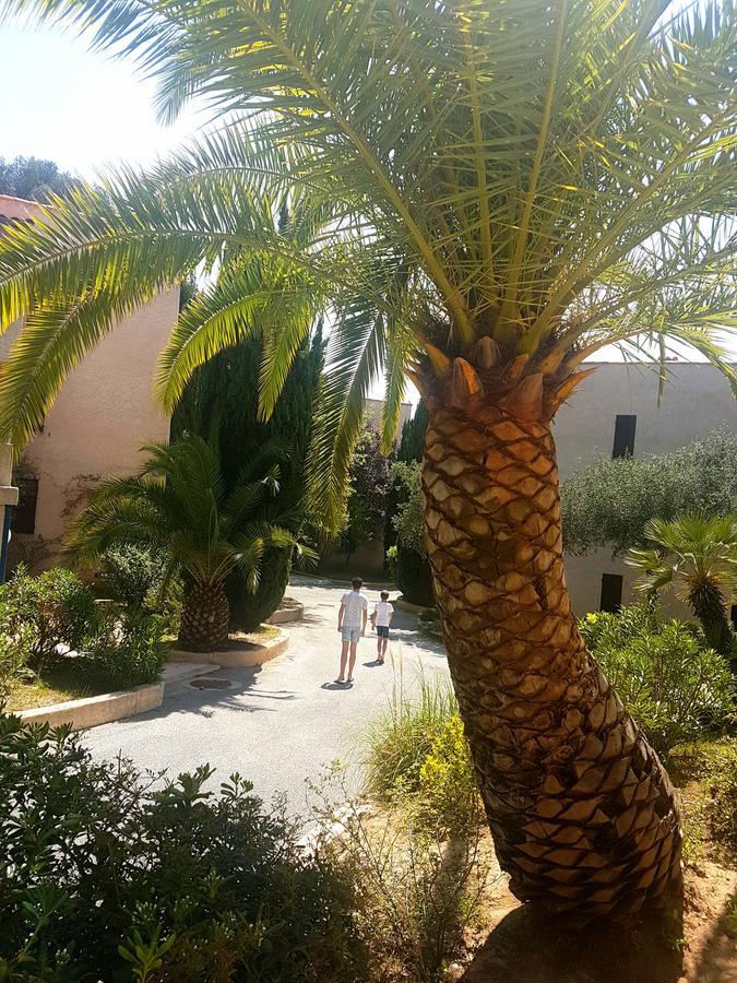 Résidence Goélia Les Jardins d'Azur Saint-Raphaël Exterior foto