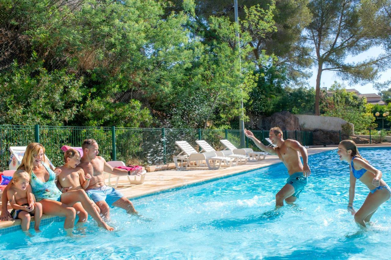 Résidence Goélia Les Jardins d'Azur Saint-Raphaël Exterior foto